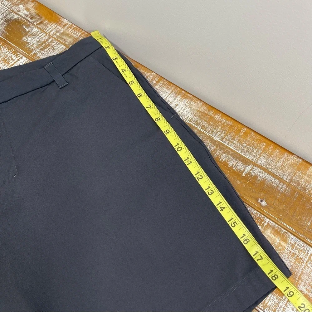 Lululemon Athletica ABC Classic-Fit Short Size 36 Color True Navy